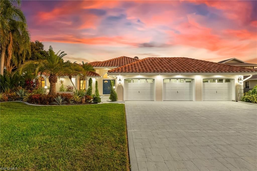 2318 SE 27th St, Cape Coral, FL 33904 Photo