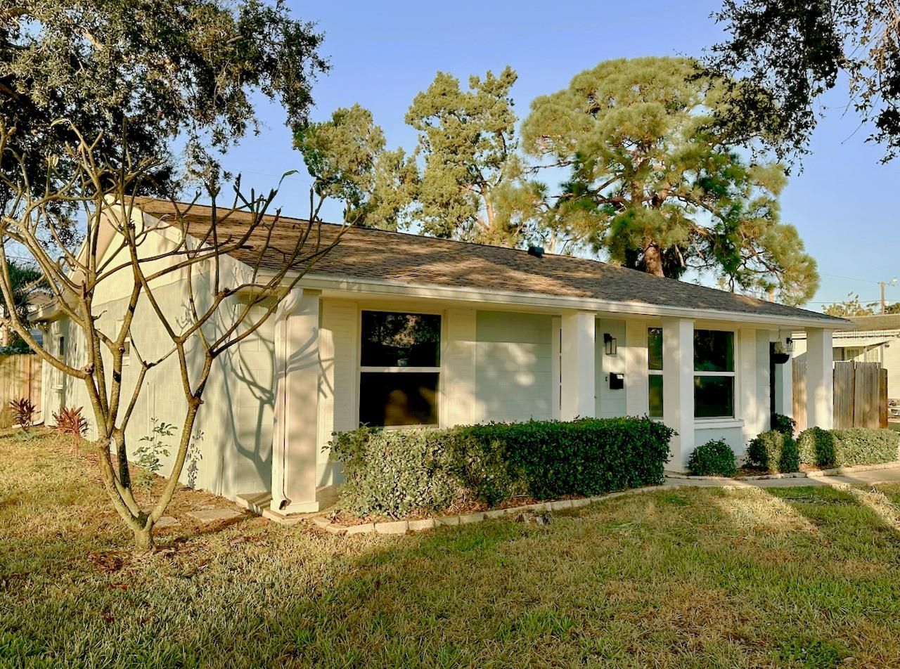 4700 Chancellor Street Ne, Saint Petersburg, FL 33703 Photo