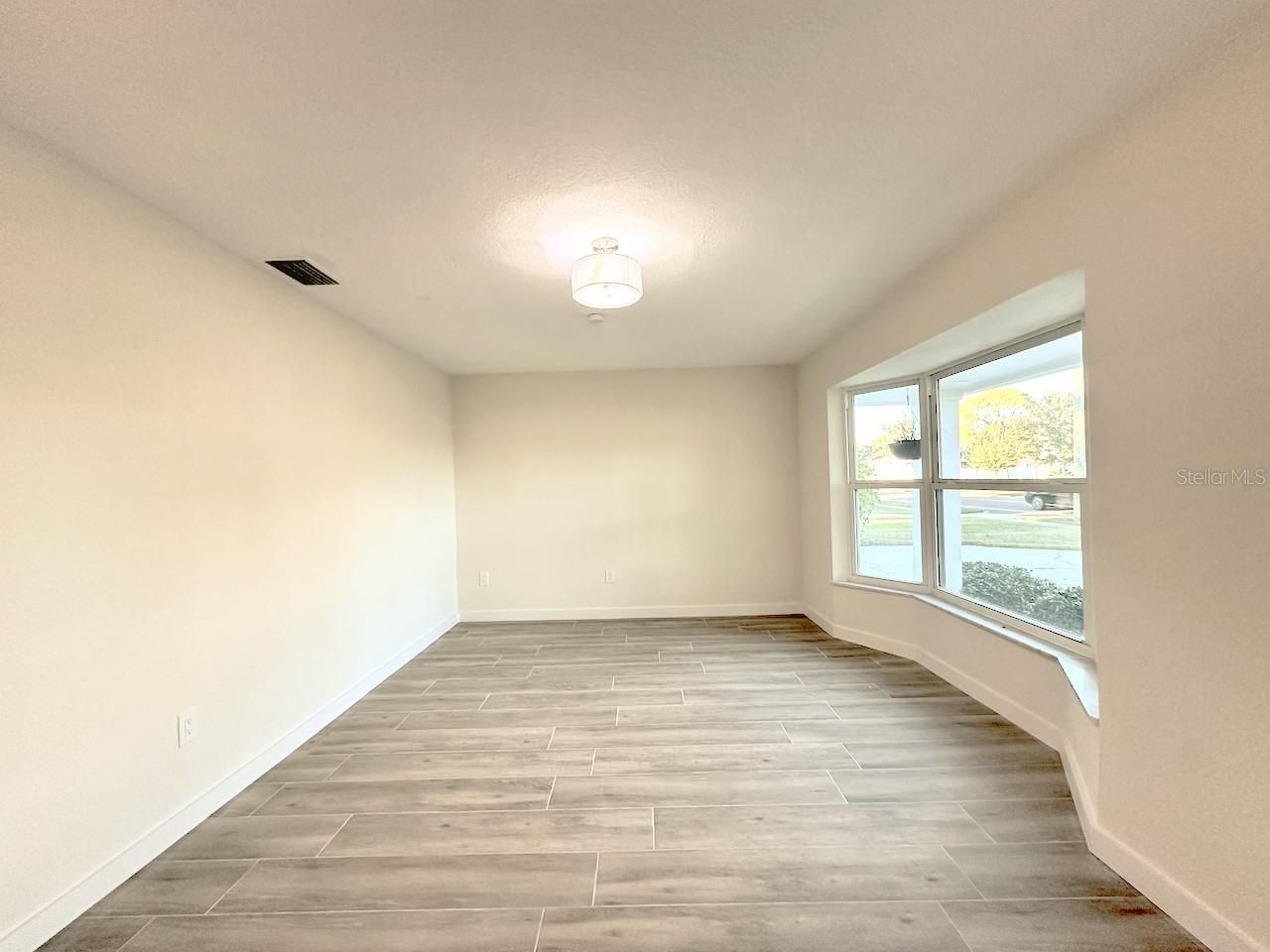 4700 Chancellor Street Ne, Saint Petersburg, FL 33703 Photo