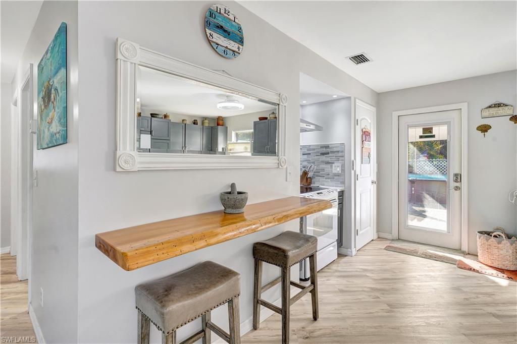 5887 Kingfish Rd, Bokeelia, FL 33922 Photo