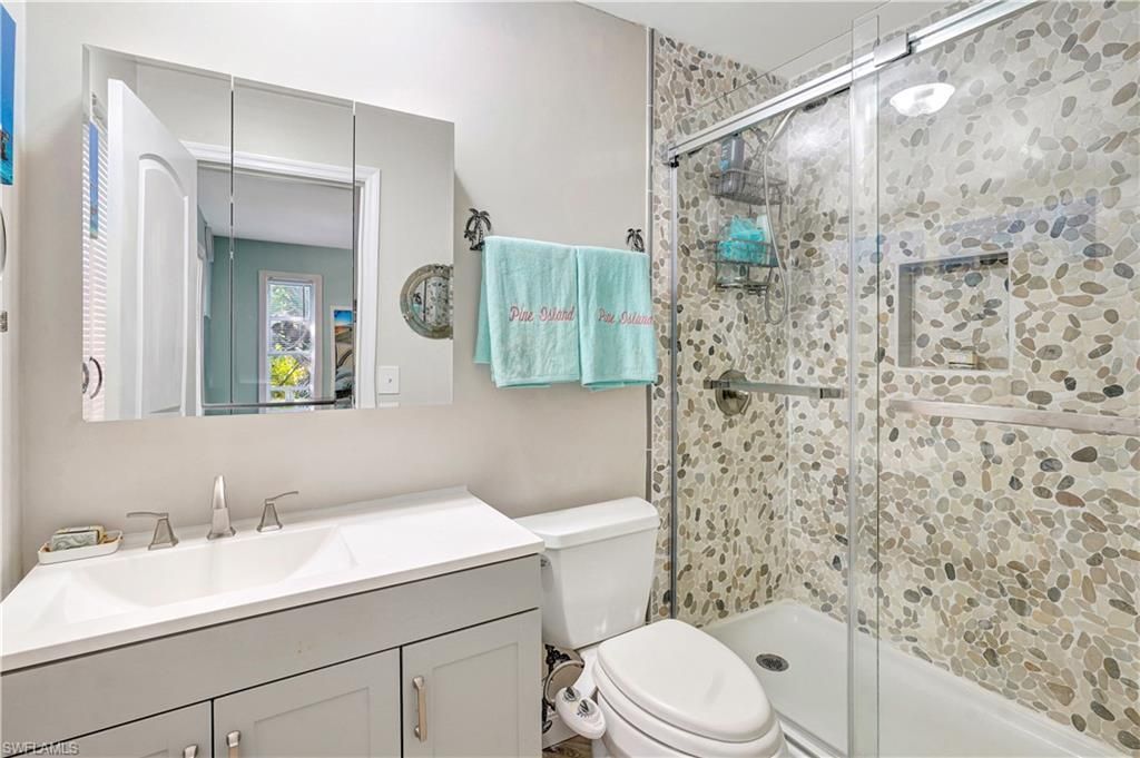 5887 Kingfish Rd, Bokeelia, FL 33922 Photo