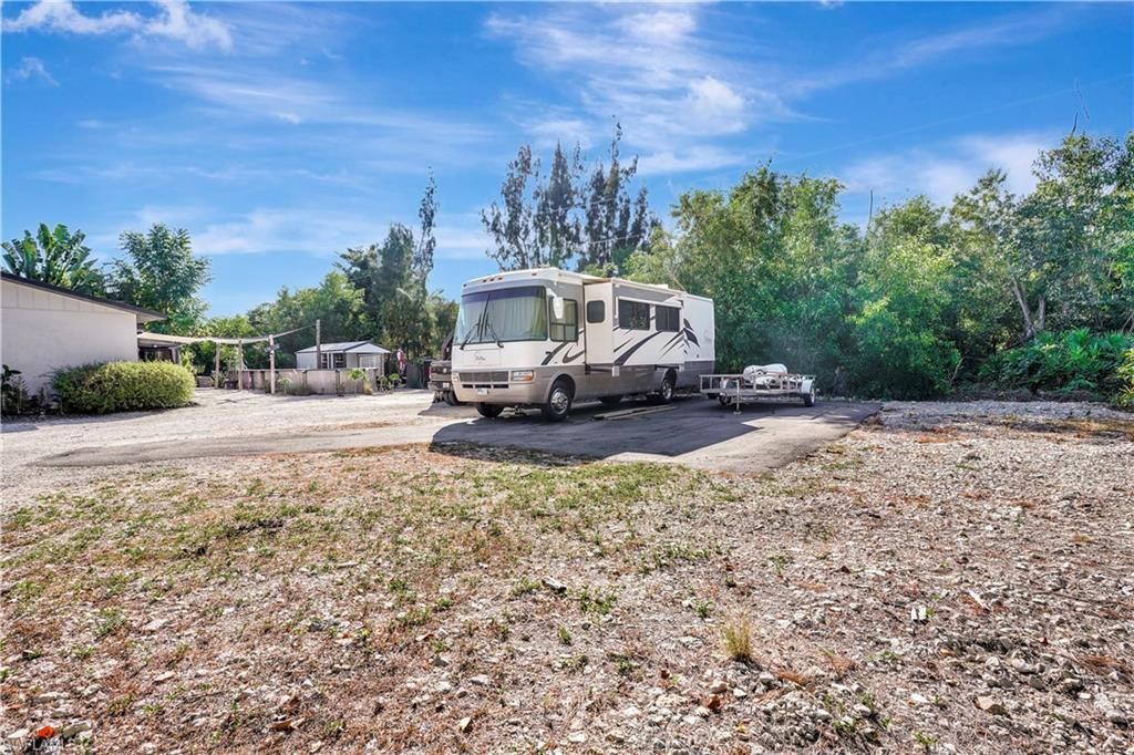 5887 Kingfish Rd, Bokeelia, FL 33922 Photo