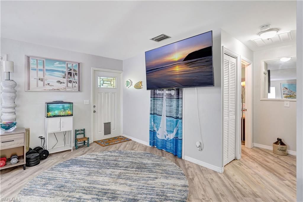 5887 Kingfish Rd, Bokeelia, FL 33922 Photo