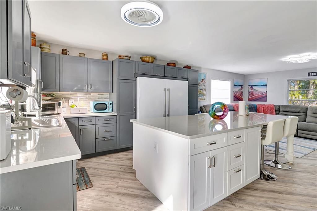 5887 Kingfish Rd, Bokeelia, FL 33922 Photo