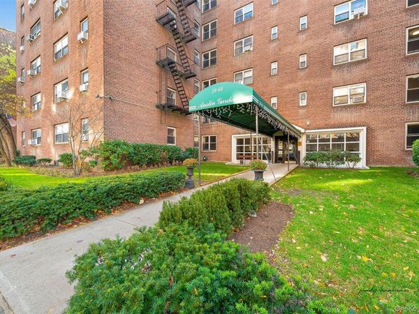 73-44 Austin Street, Unit 5S, Forest Hills, NY 11375
