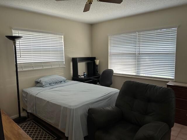 109 Lake Susan Drive, West Palm Beach, FL 33411 Photo