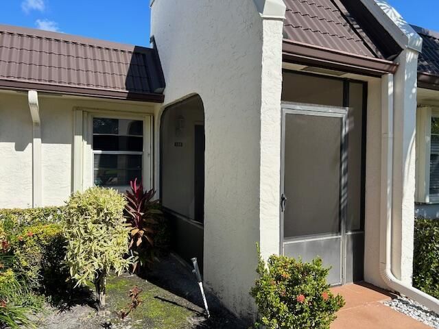 109 Lake Susan Drive, West Palm Beach, FL 33411 Photo