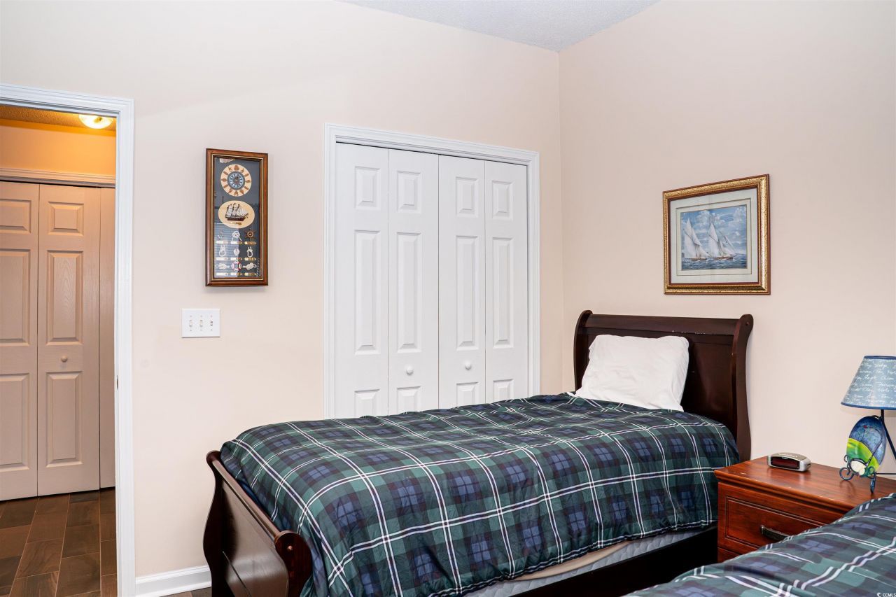 4431 Montrose Ln. Photo 13