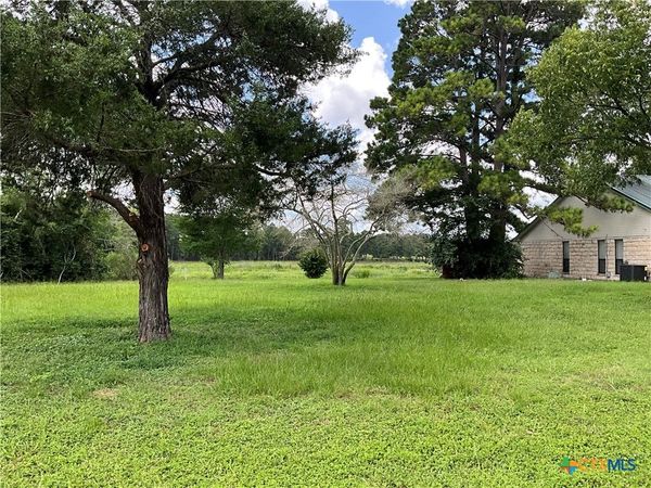 118 Shore Front Drive, Bastrop, TX 78602