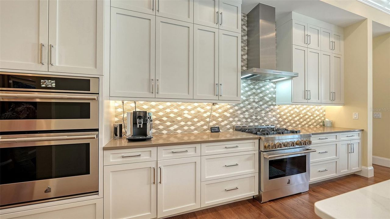 4009 Red Rock Lane, Sarasota, FL 34231 Photo