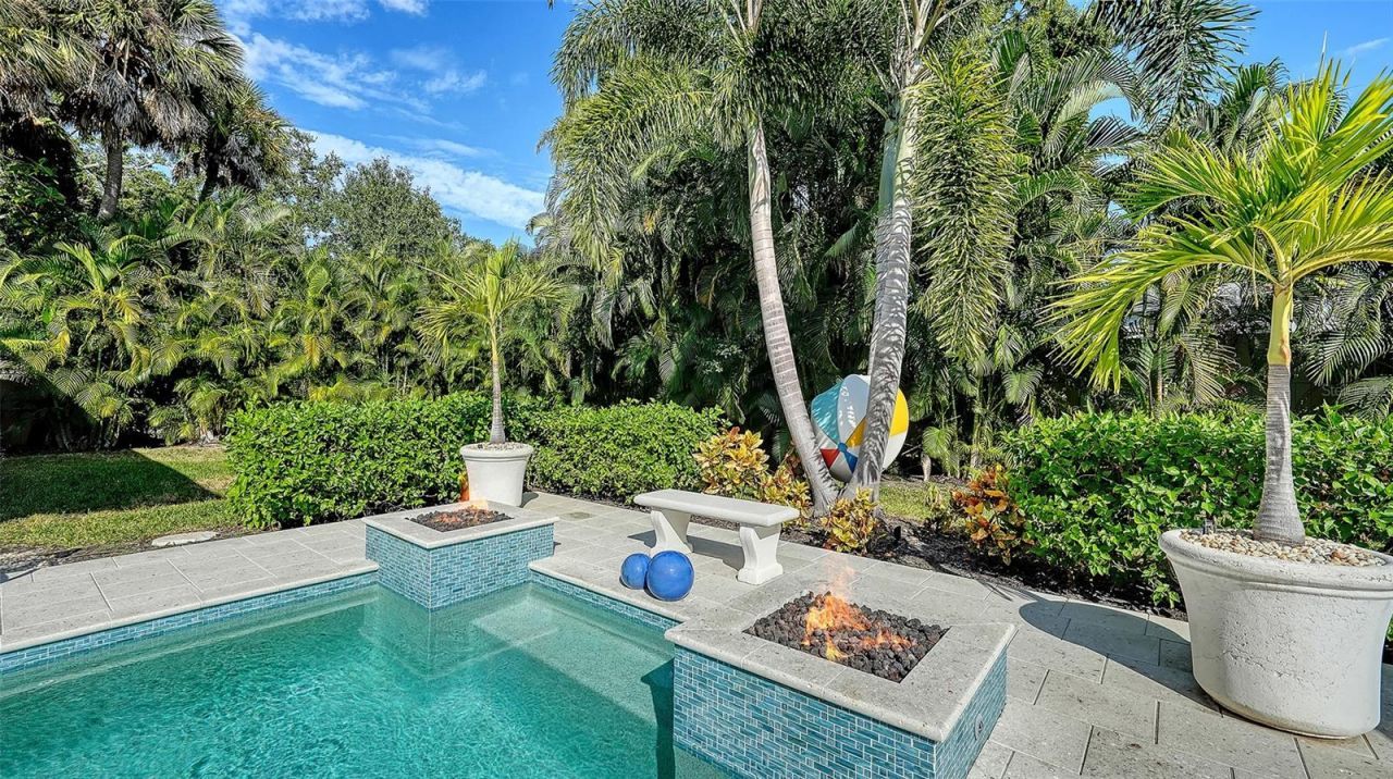 4009 Red Rock Lane, Sarasota, FL 34231 Photo