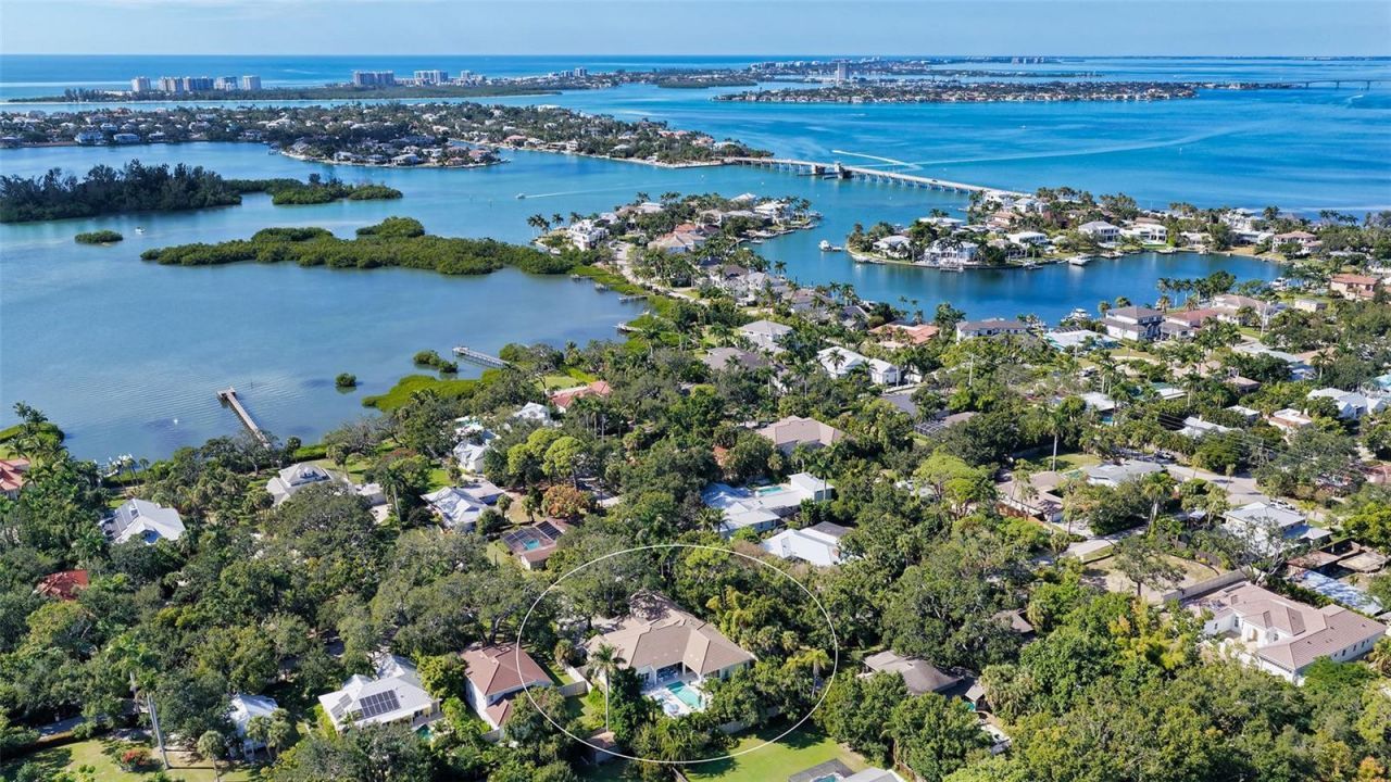 4009 Red Rock Lane, Sarasota, FL 34231 Photo