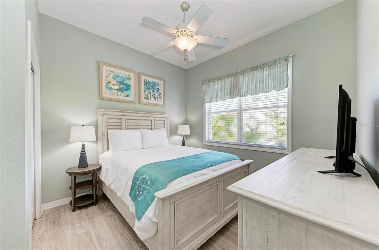 201 57th Street, Holmes Beach, FL 34217 Photo