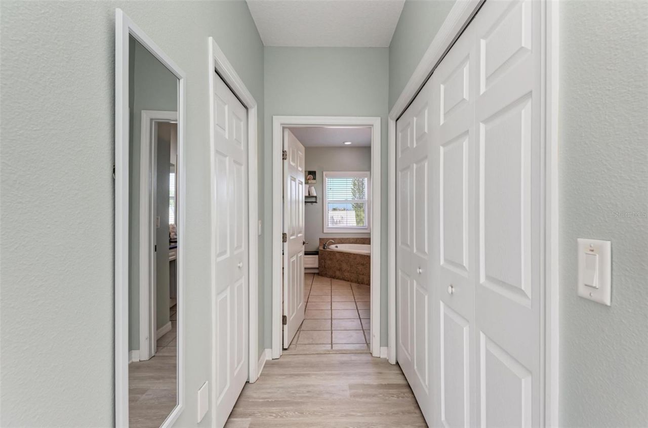 201 57th Street, Holmes Beach, FL 34217 Photo