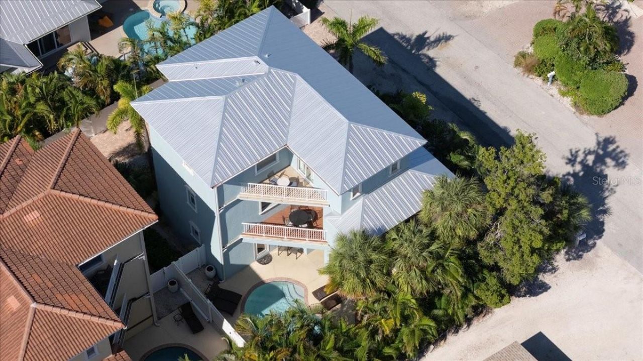 201 57th Street, Holmes Beach, FL 34217 Photo