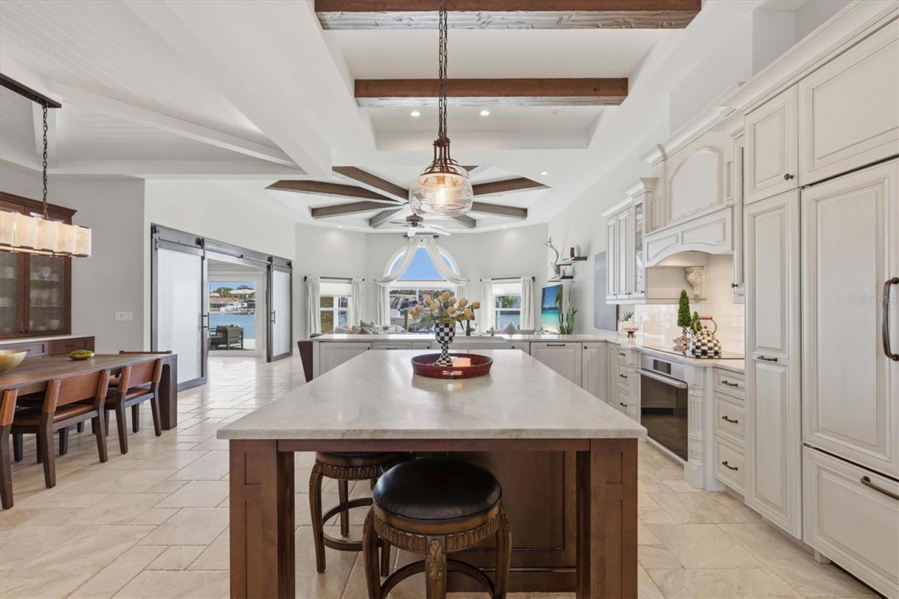 215 Driftwood Lane, Largo, FL 33770 Photo