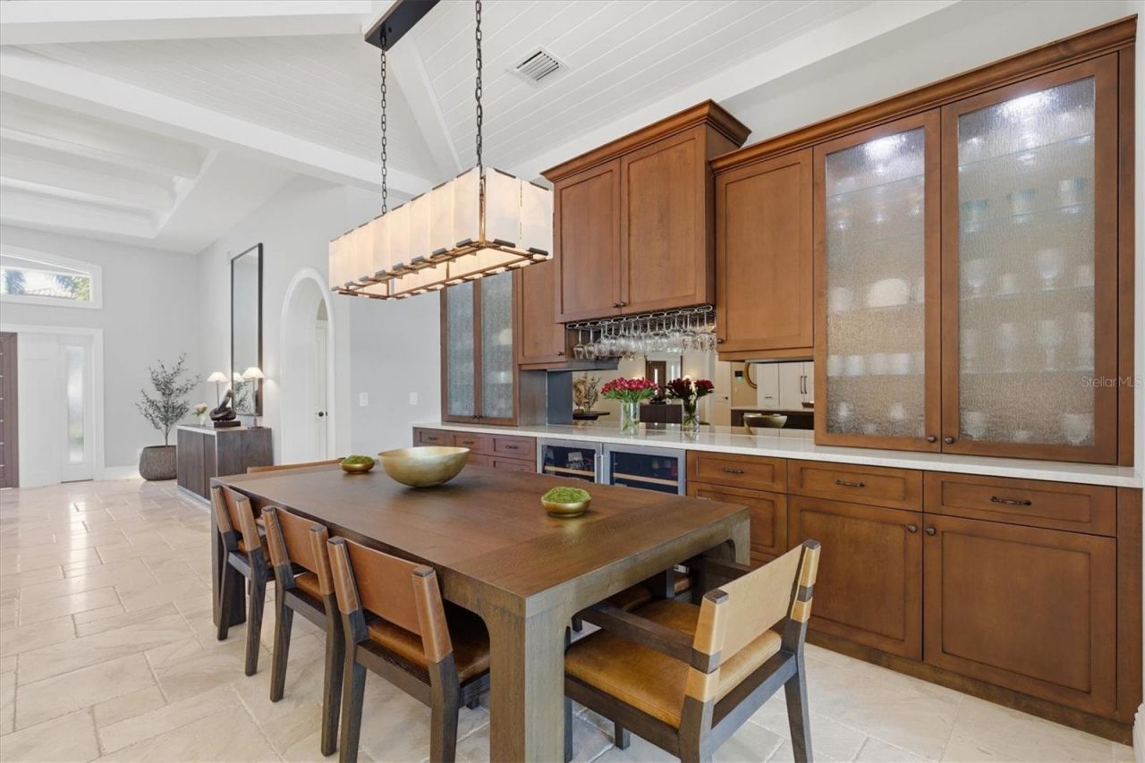 215 Driftwood Lane, Largo, FL 33770 Photo