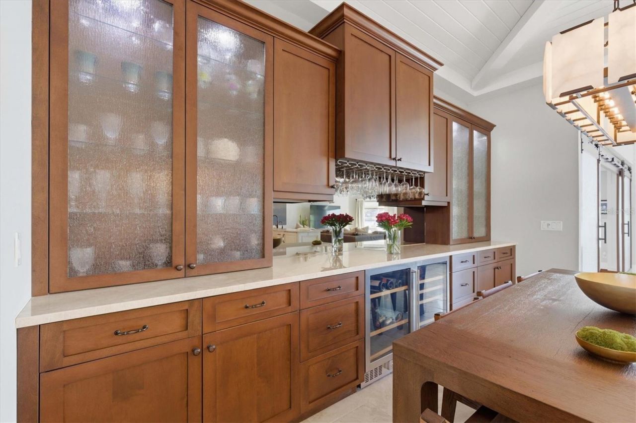 215 Driftwood Lane, Largo, FL 33770 Photo