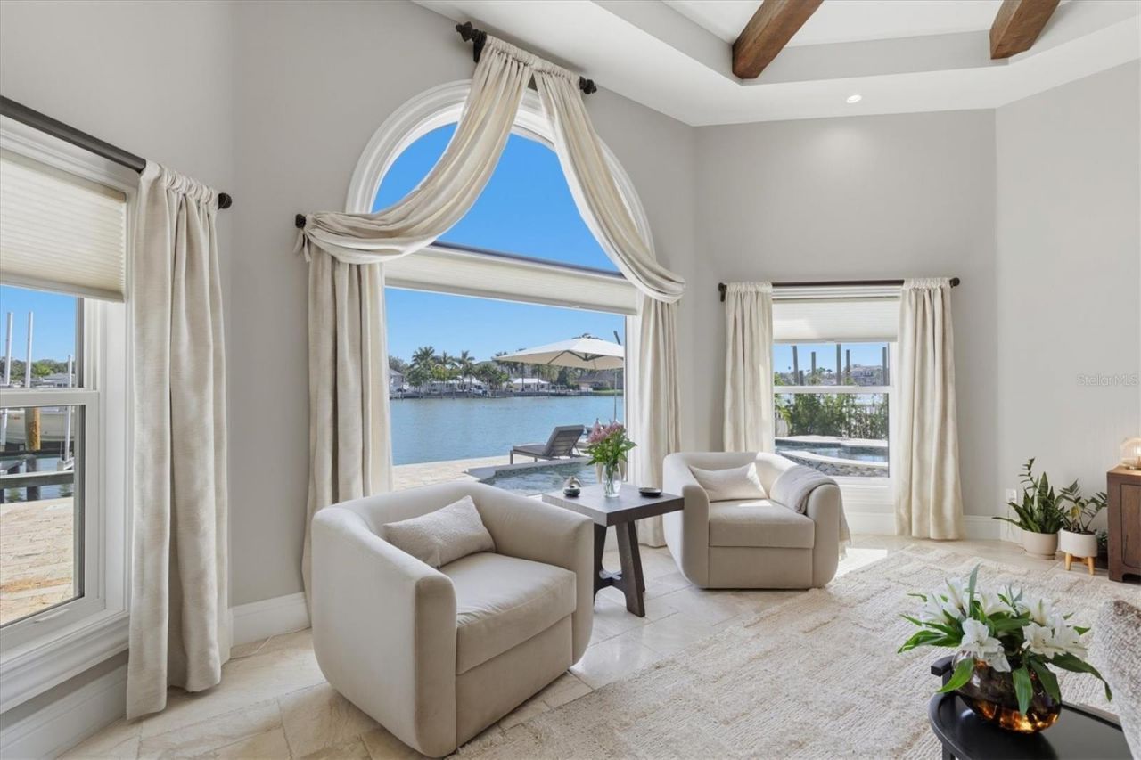 215 Driftwood Lane, Largo, FL 33770 Photo