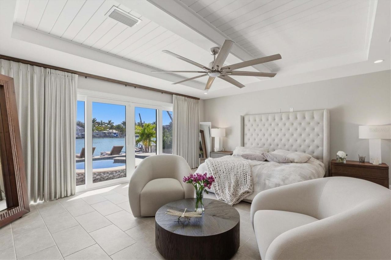 215 Driftwood Lane, Largo, FL 33770 Photo