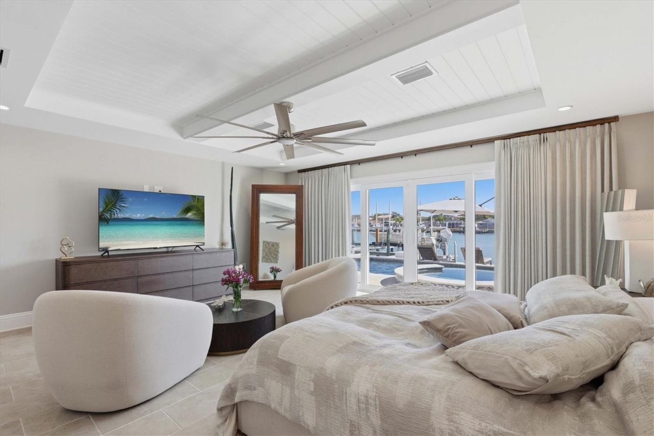 215 Driftwood Lane, Largo, FL 33770 Photo