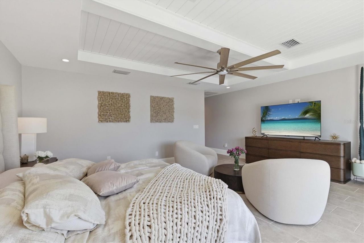 215 Driftwood Lane, Largo, FL 33770 Photo