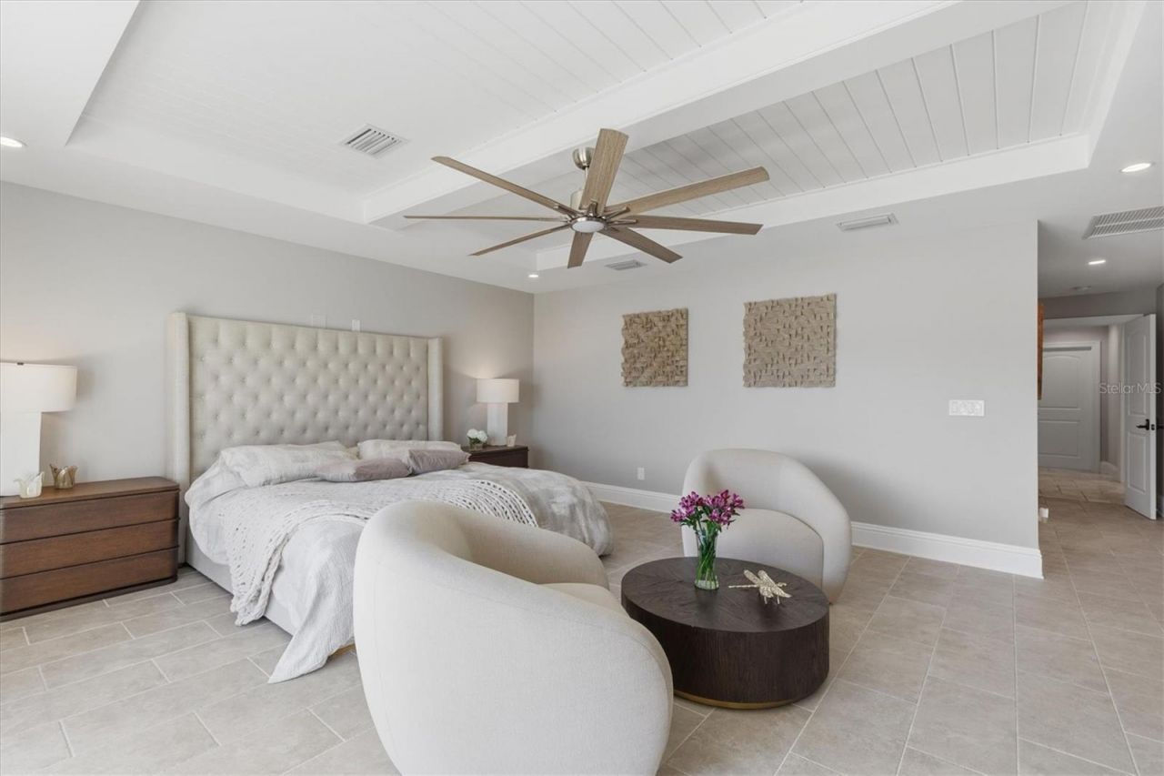 215 Driftwood Lane, Largo, FL 33770 Photo