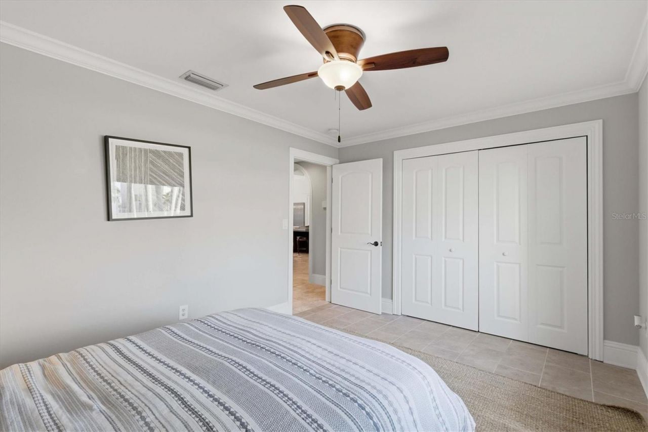 215 Driftwood Lane, Largo, FL 33770 Photo