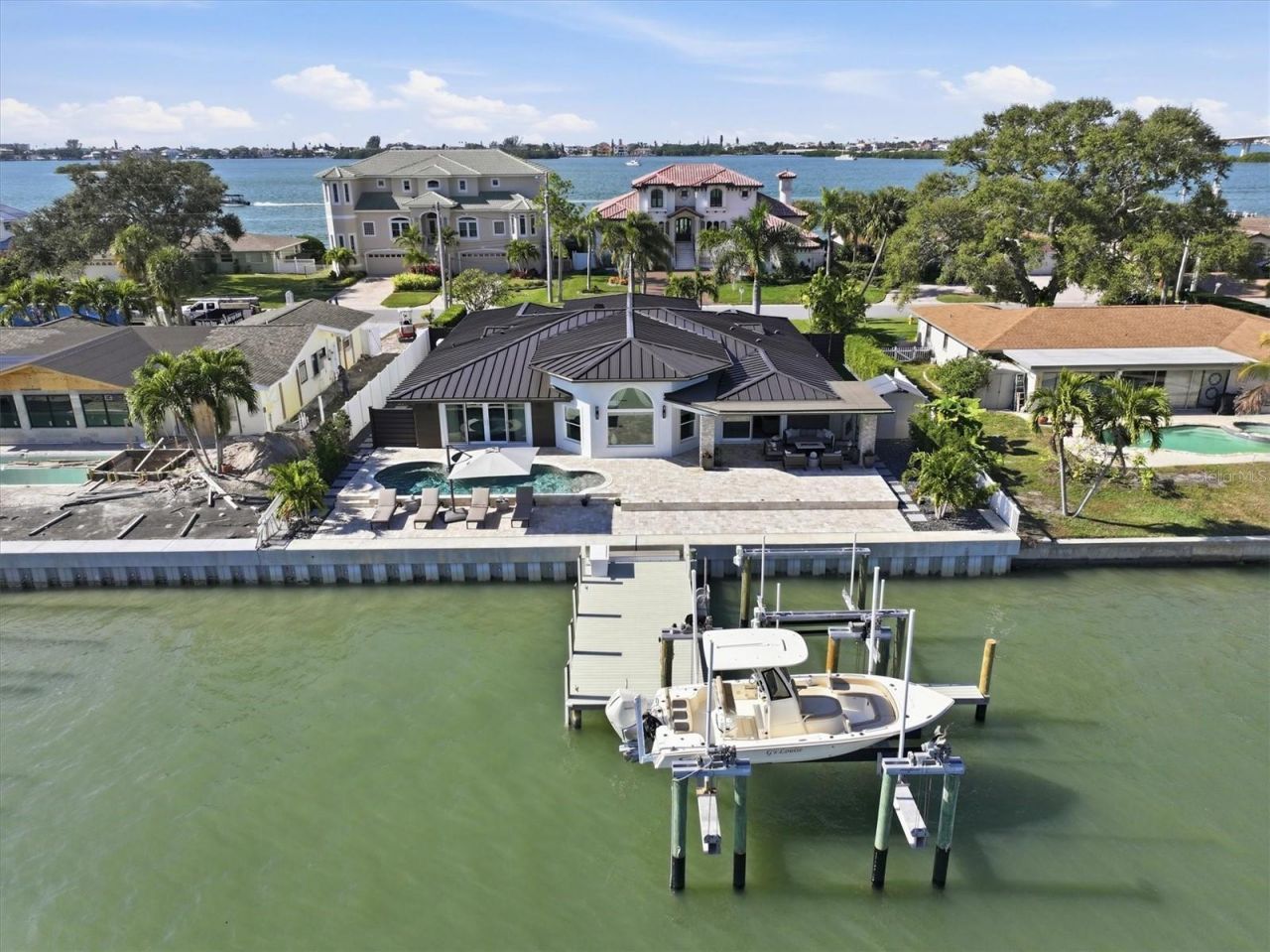 215 Driftwood Lane, Largo, FL 33770 Photo