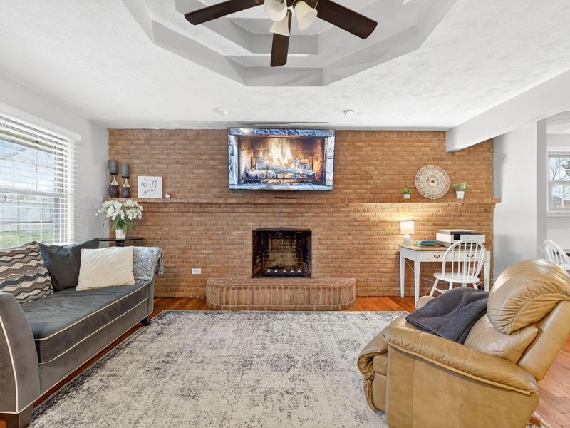 17 E Oak Street, Canal Winchester, OH 43110 Photo 16