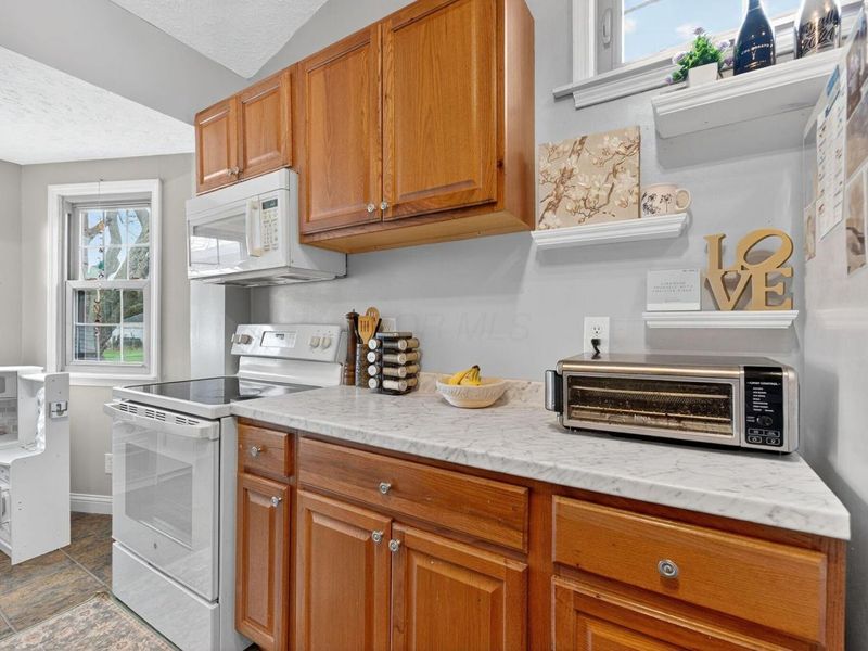 17 E Oak Street, Canal Winchester, OH 43110 Photo 27