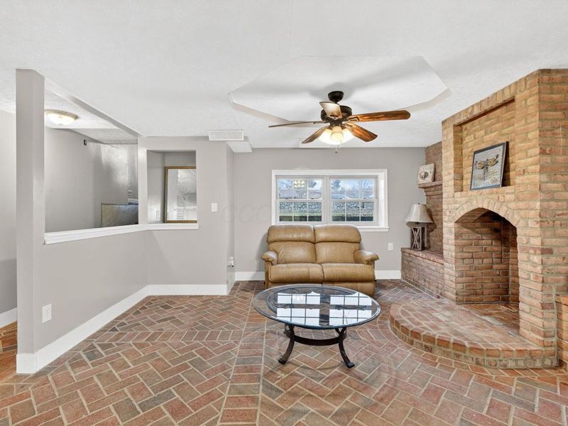 17 E Oak Street, Canal Winchester, OH 43110 Photo 44