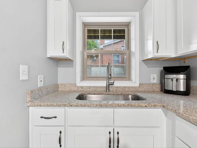 17 E Oak Street, Canal Winchester, OH 43110 Photo 75