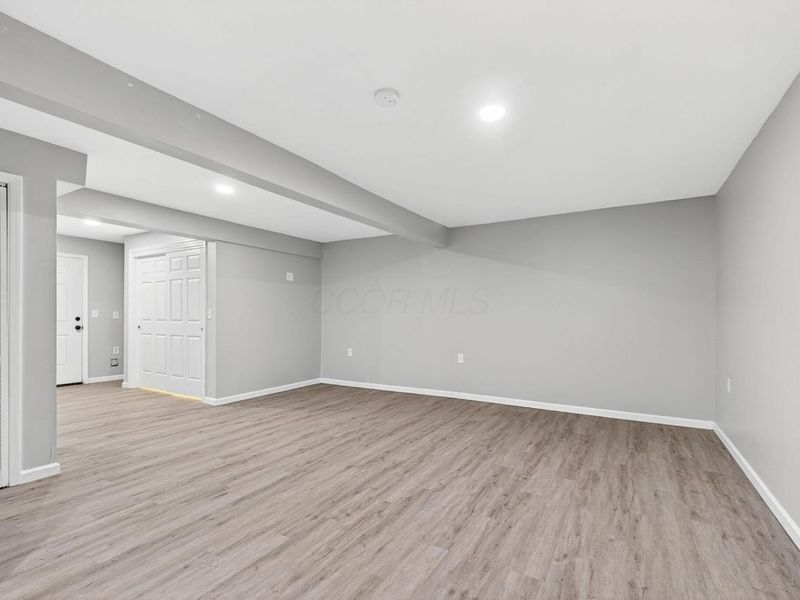 17 E Oak Street, Canal Winchester, OH 43110 Photo 79