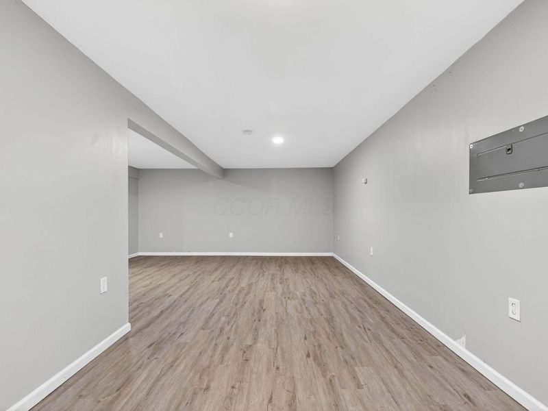 17 E Oak Street, Canal Winchester, OH 43110 Photo 81