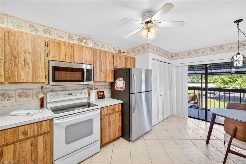 15448 Admiralty Cir, Unit 11, North Fort Myers, FL 33917 Photo