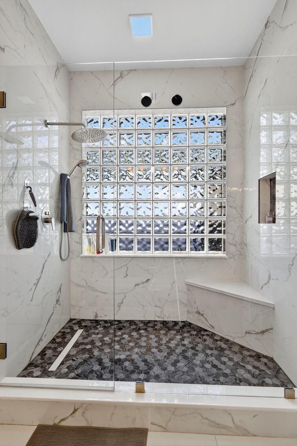 8070 Bellafiore Way, Boynton Beach, FL 33472 Photo