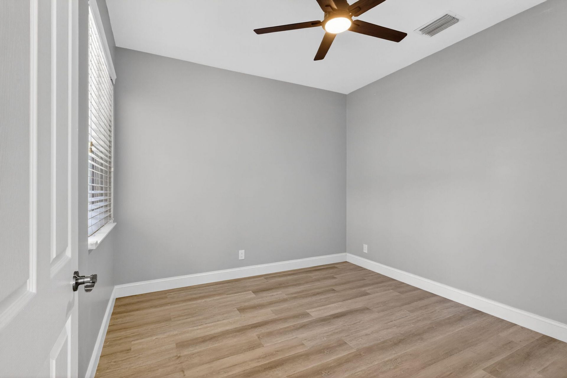 8070 Bellafiore Way, Boynton Beach, FL 33472 Photo