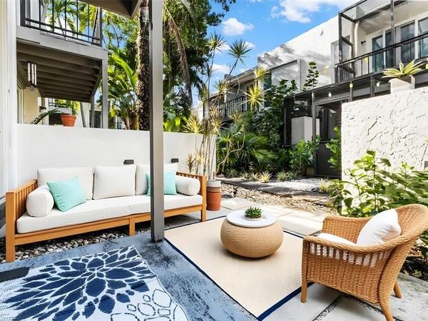 653 Cypress Ln, Unit 21B, Fort Lauderdale, FL 33305