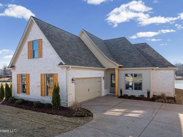 3711 Roland Drive, Southaven, MS 38672