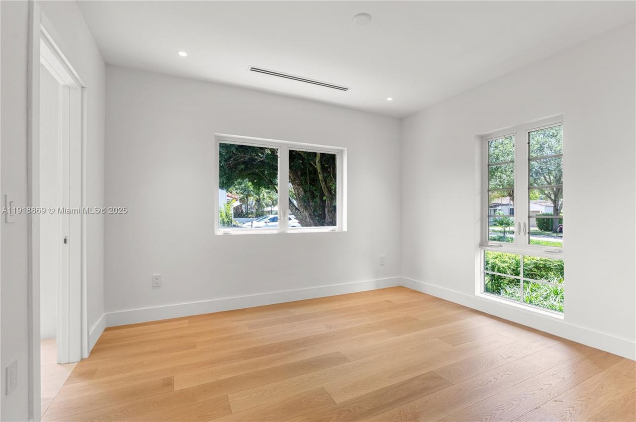 45 NE 104th St, Miami Shores, FL 33138 Photo