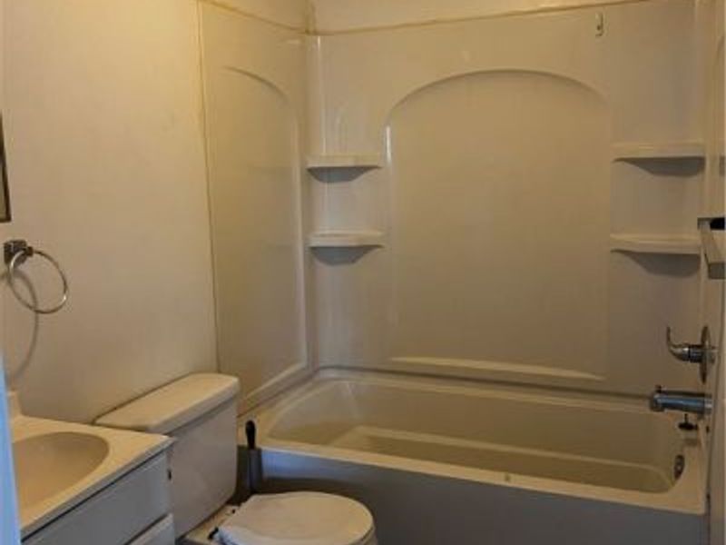 134 Spring Avenue, Mingo Junction, OH 43938 Photo 6