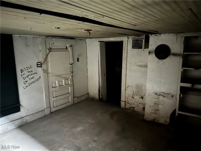 134 Spring Avenue, Mingo Junction, OH 43938 Photo 9