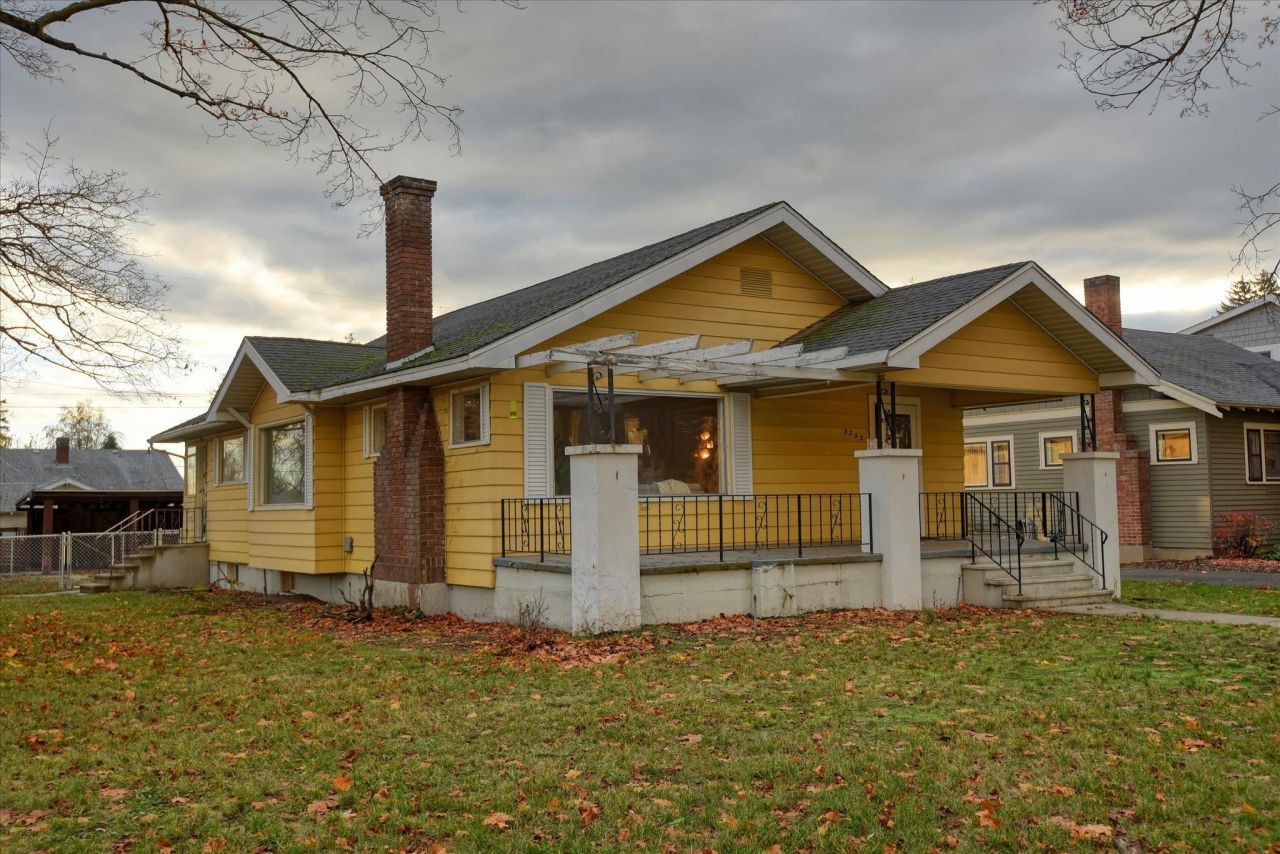 3203 W Cora Ave, Spokane, WA 99205 Main Photo