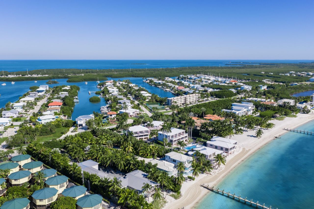 117 Coco Plum Drive, Unit D2, Marathon, FL 33050 Photo