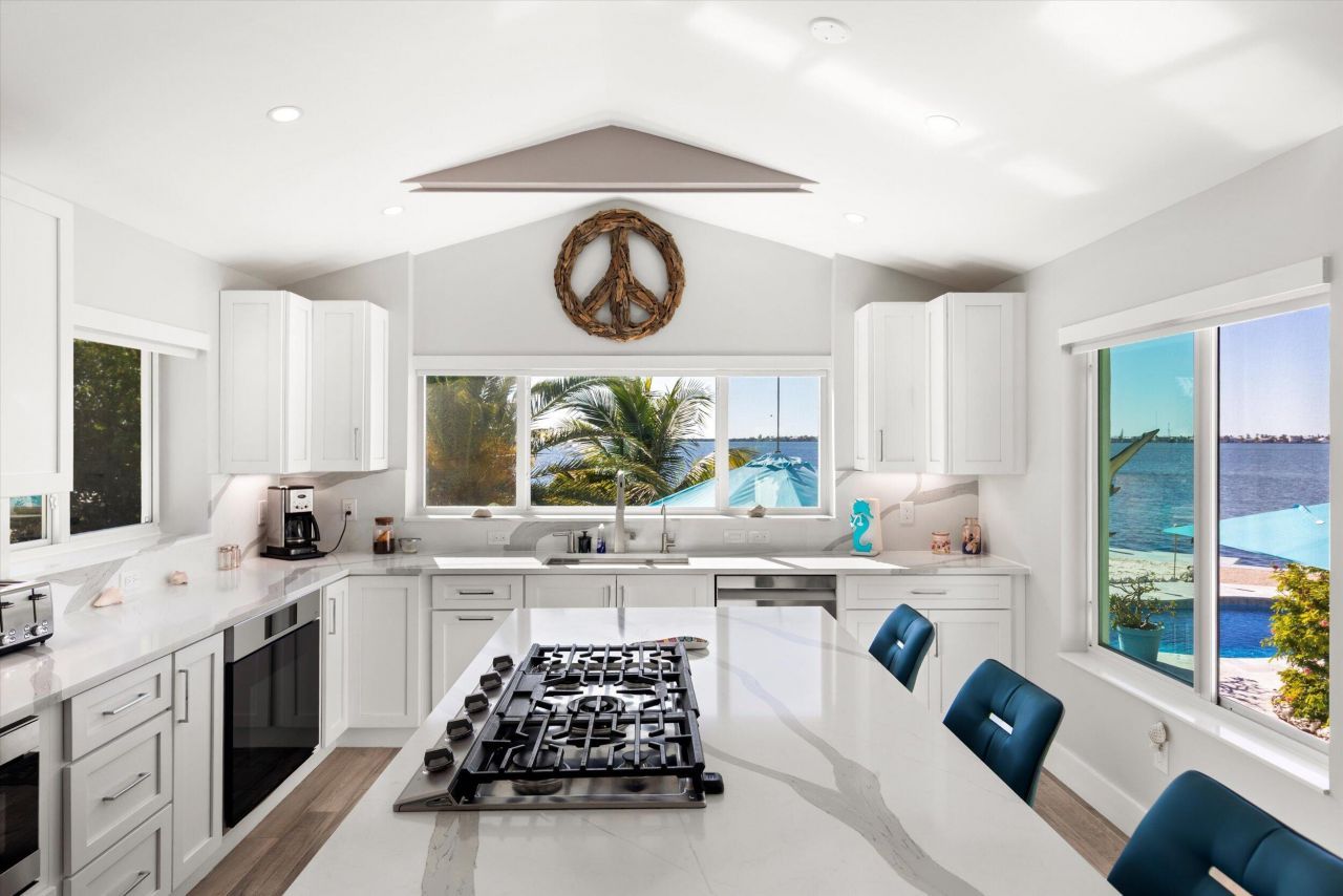 680 Elma Avenue, Big Pine Key, FL 33043 Photo