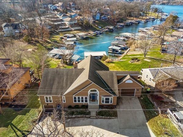 12 W Street, Lake Lotawana, MO 64086