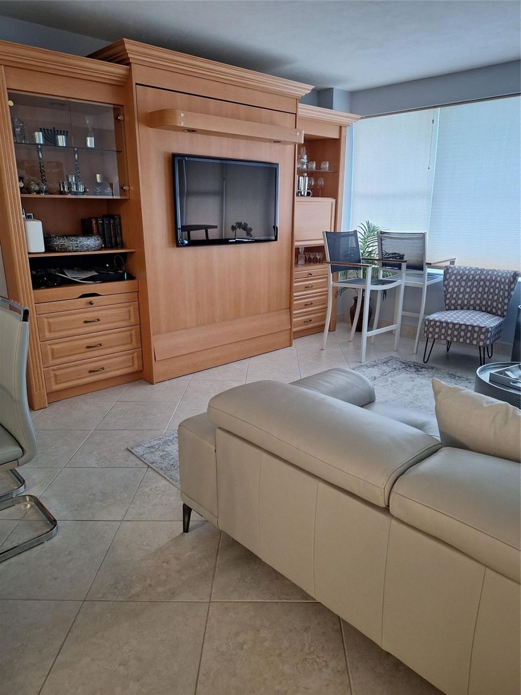 3300 NE 36th St, Unit 1011, Fort Lauderdale, FL 33308 Photo