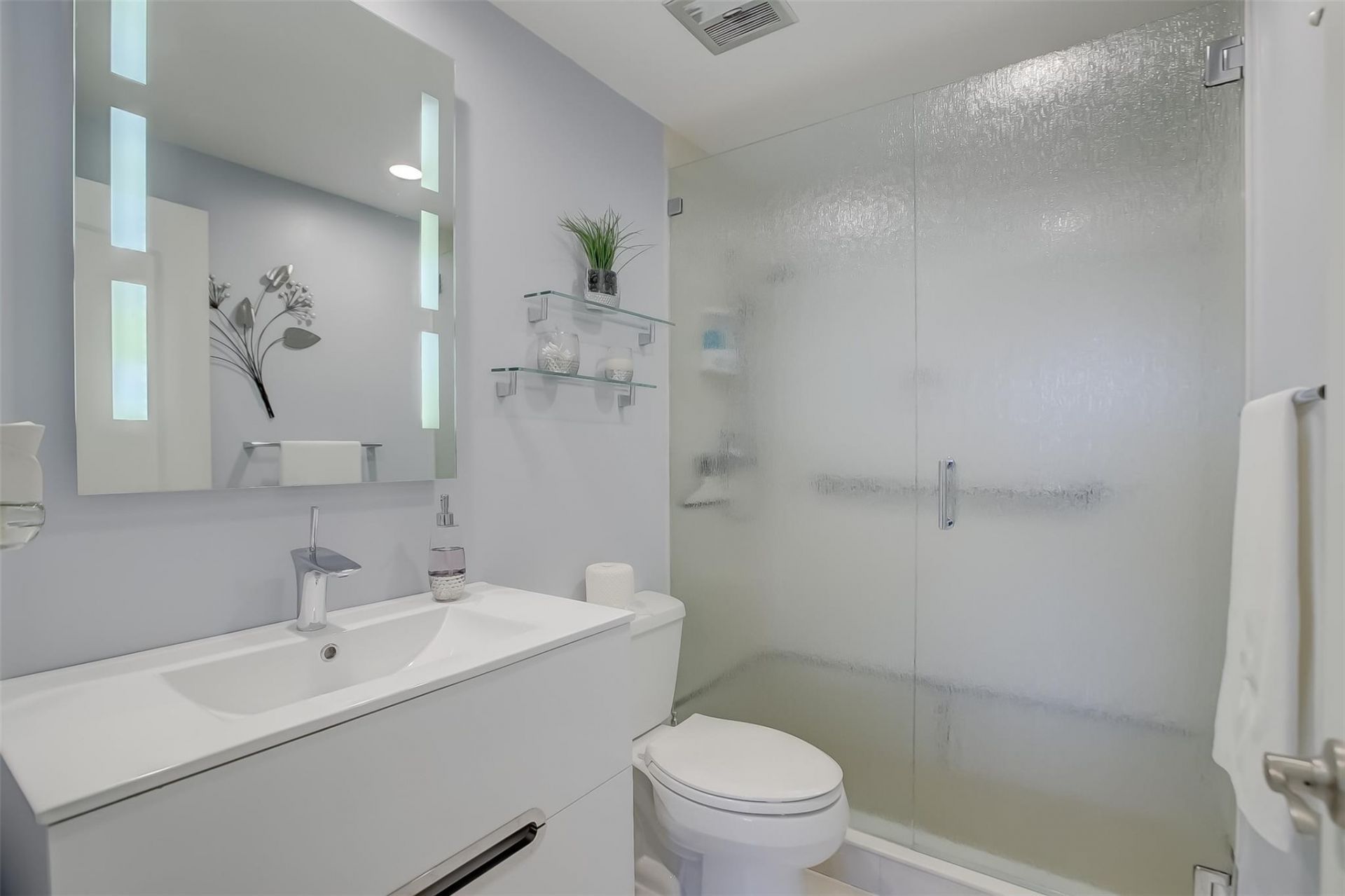 3300 NE 36th St, Unit 1011, Fort Lauderdale, FL 33308 Photo