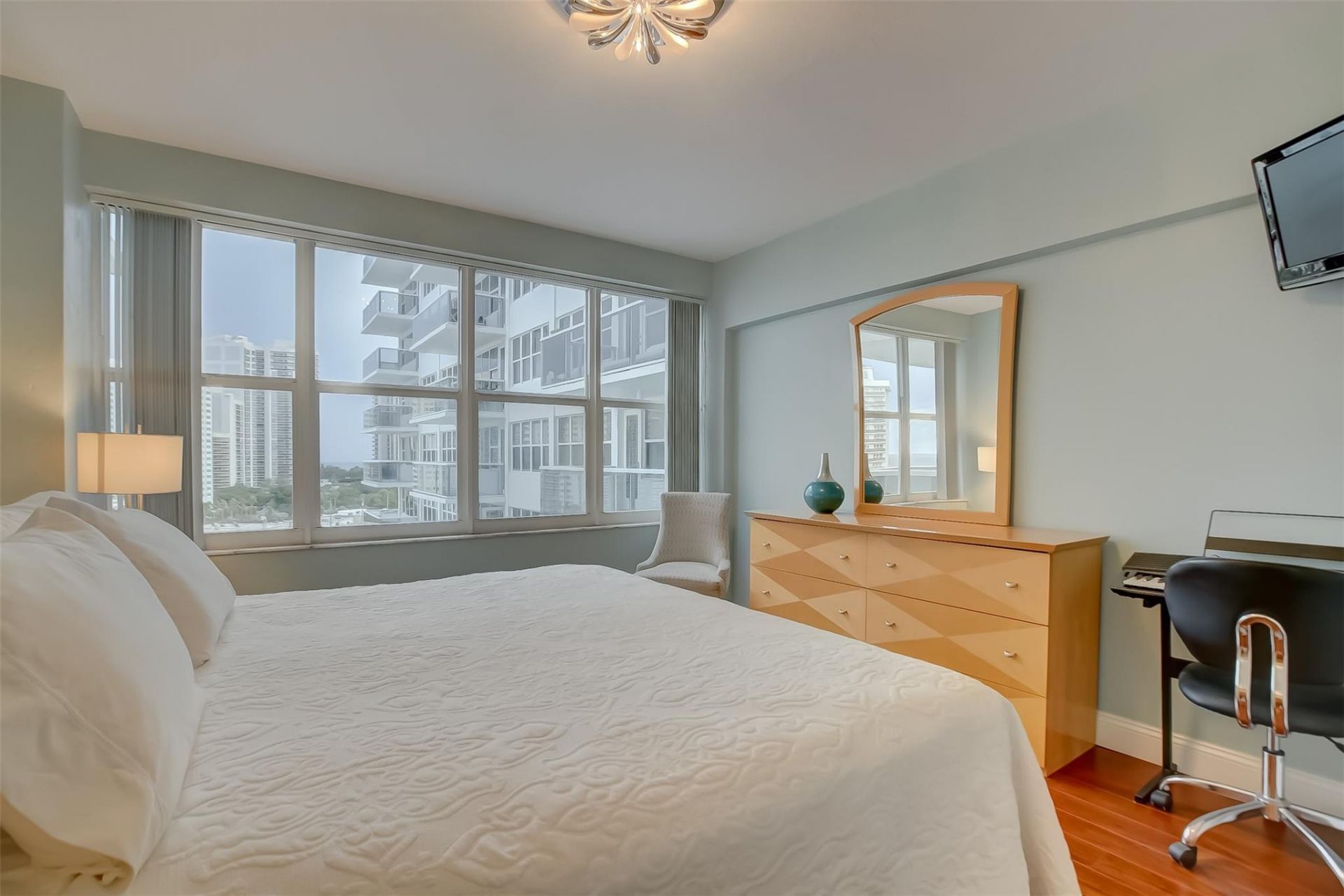 3300 NE 36th St, Unit 1011, Fort Lauderdale, FL 33308 Photo